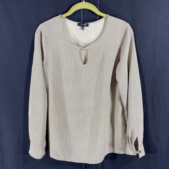 Spense Blouse - Picture 1 of 6